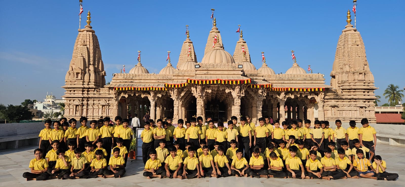 ધાર્મિક સ્થળો નો પરિચય